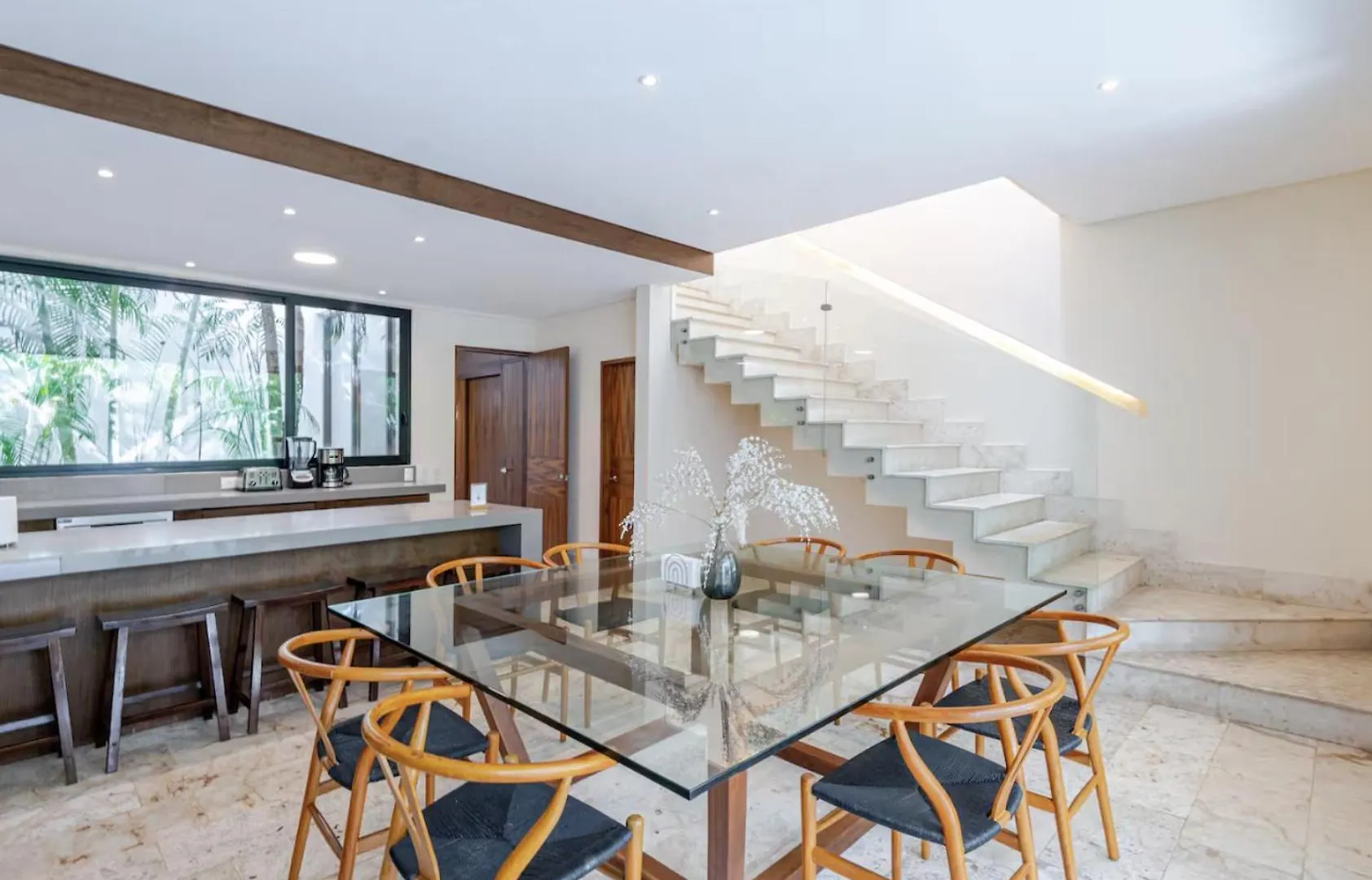 Hum Living Luxury Villas 툴룸
